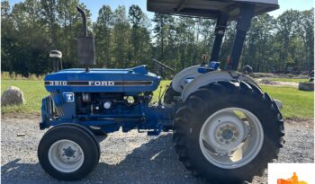 1988 FORD Tractors 3910
